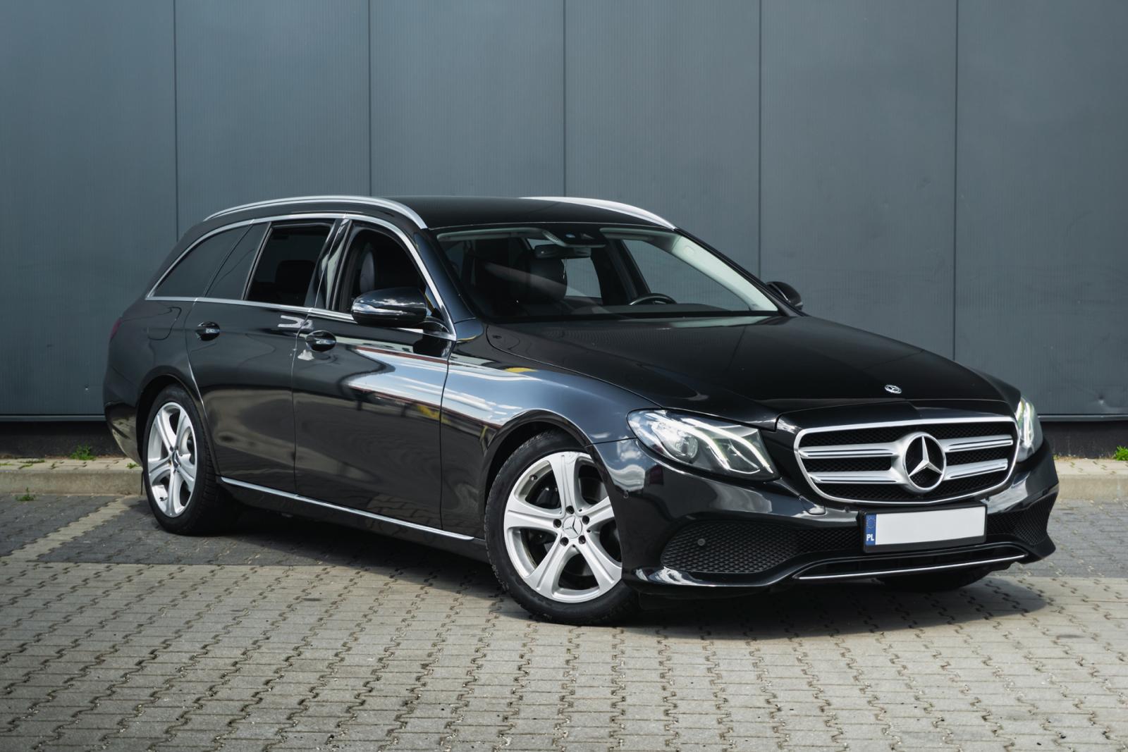MERCEDES E220 W213