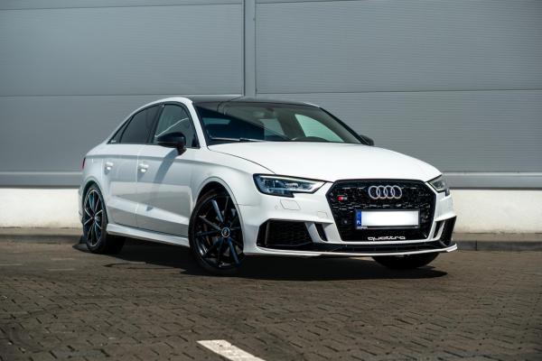 Audi S3 QUATTRO