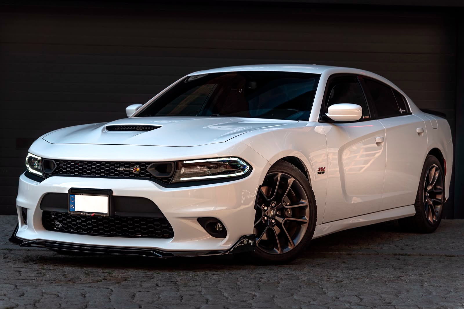 Dodge Charger 6.4